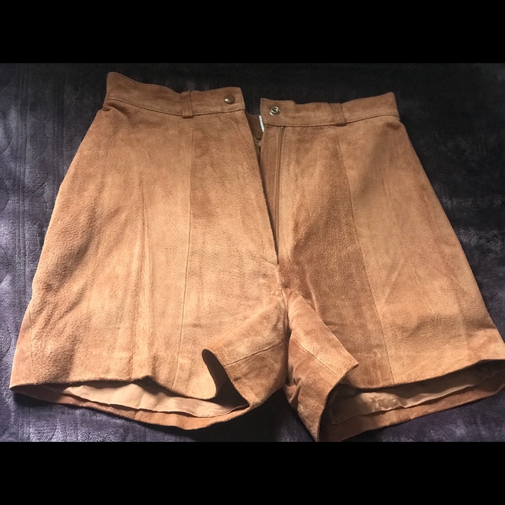Vintage Via Max Leather Shorts Size 7/8